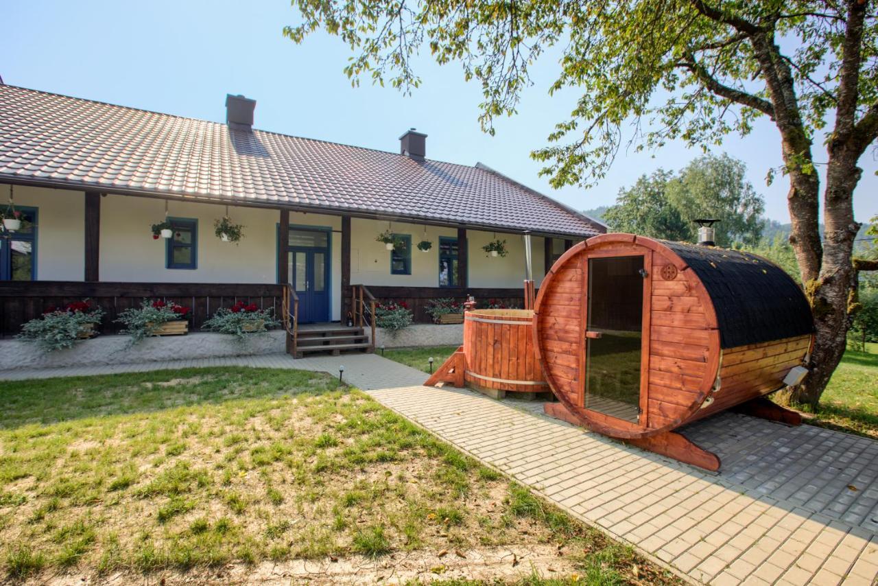 Rozpravkova Hajenka V Nizkych Tatrach Villa Brezno Bagian luar foto
